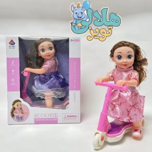 دختر اسکوتر سوار دسته دار